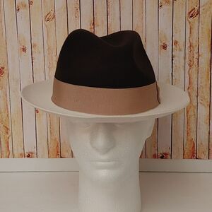 MEN'S MONTIQUE BROWN-WHITE 2 1/4" WIDE BRIM 100% WOOL FELT FEDORA HAT. H82